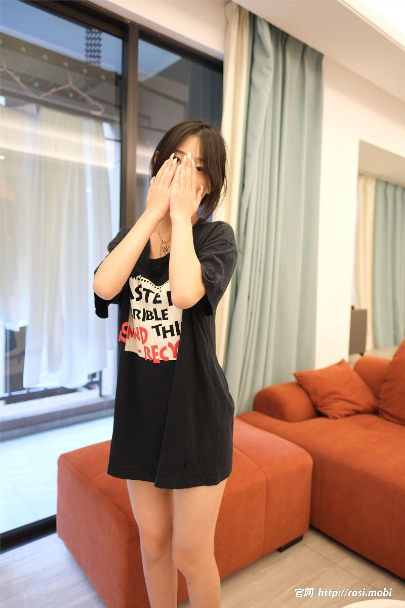 [ROSI美女图]2025.03.07 NO.4841-芒果图库