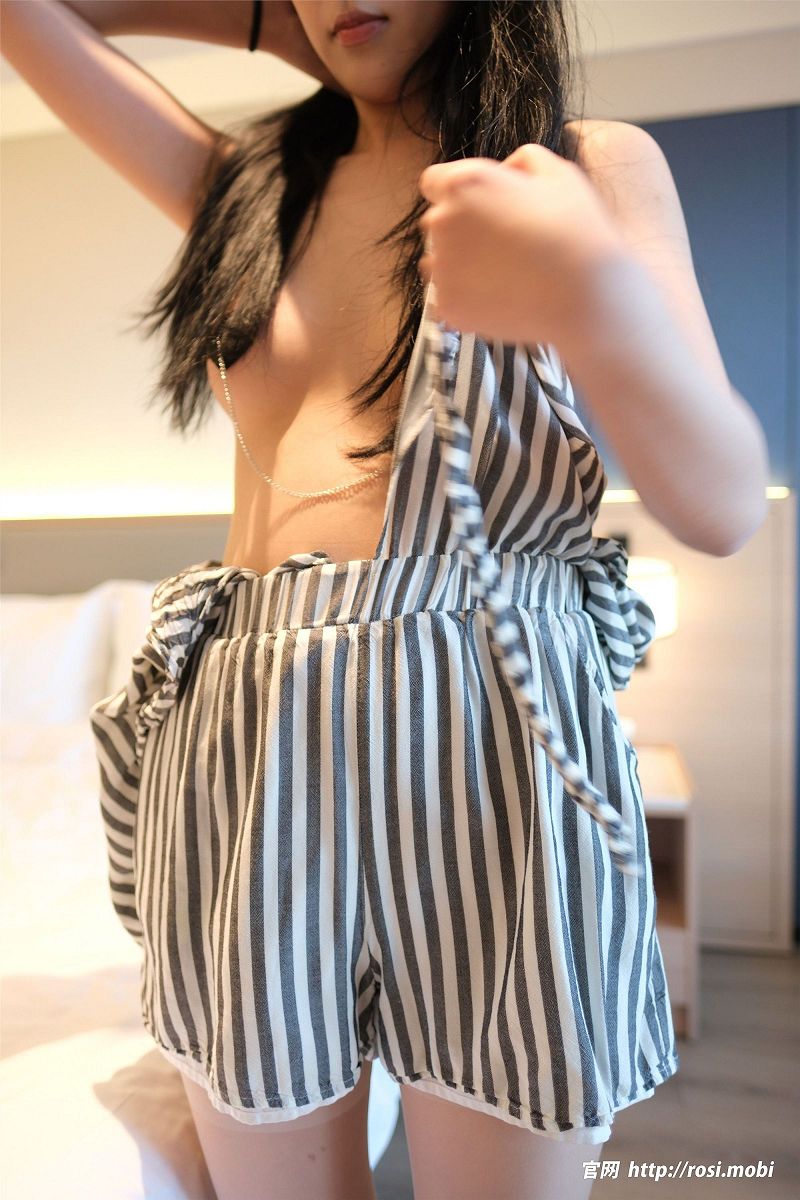 图片[4]-[ROSI美女图]2025.04.07 NO.4872-芒果图库