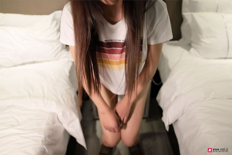 图片[4]-[ROSI美女图]2018.05.01 NO.2337-芒果图库