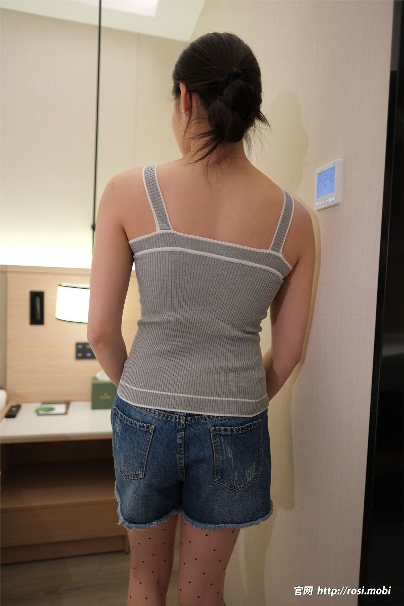 图片[8]-[ROSI美女图]2025.04.29 NO.4894-芒果图库