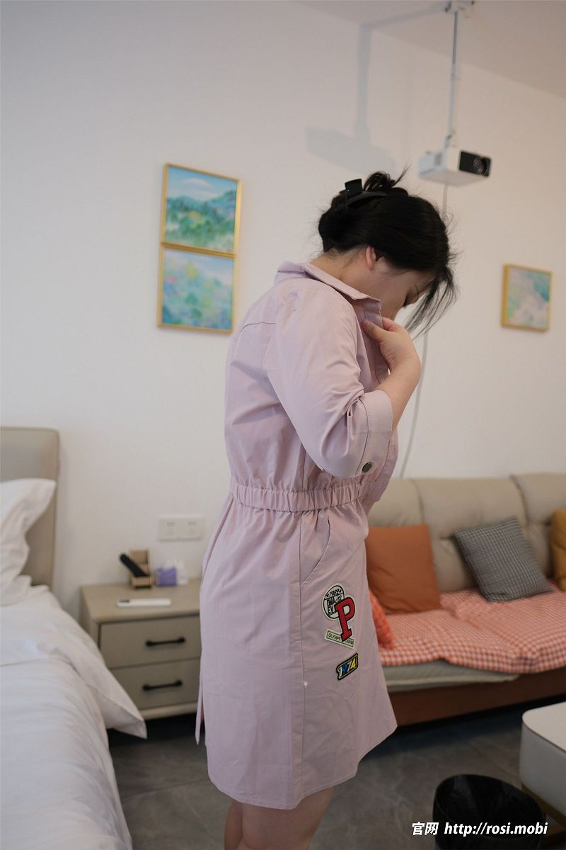 [ROSI美女图]2025.05.02 NO.4897-芒果图库