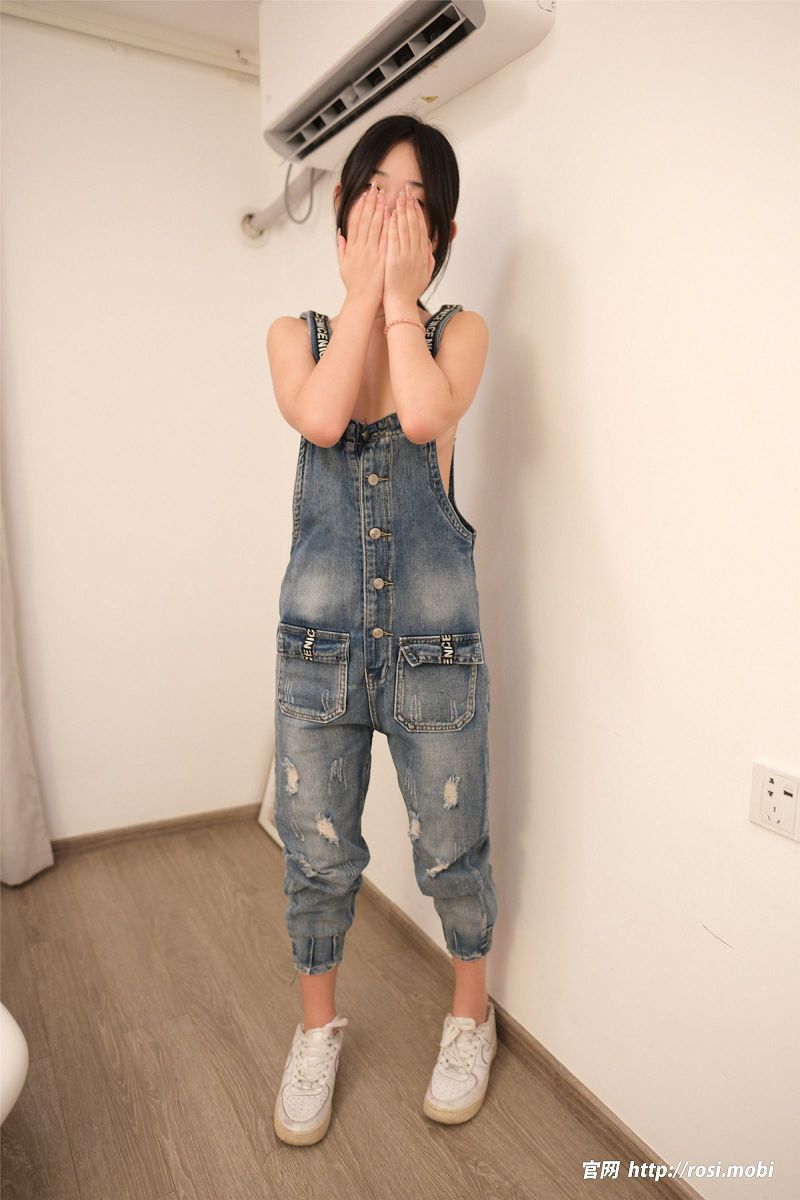 [ROSI美女图]2025.05.30 NO.4925-芒果图库