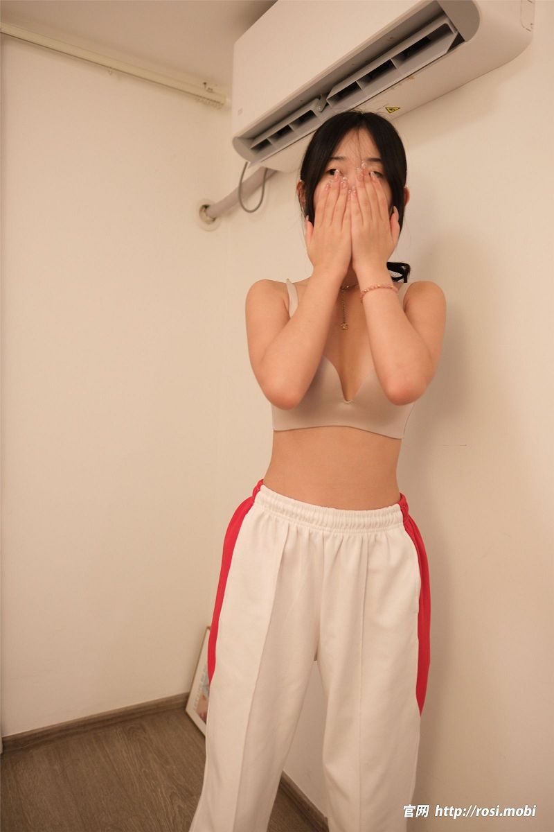 图片[5]-[ROSI美女图]2025.06.04 NO.4930-芒果图库