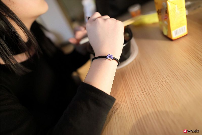 图片[3]-[ROSI美女图]2018.08.18 NO.2446-芒果图库