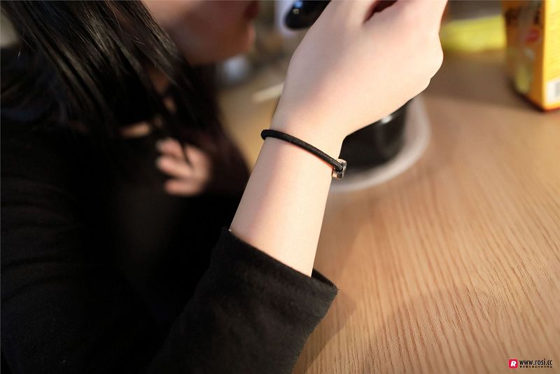 图片[5]-[ROSI美女图]2018.08.18 NO.2446-芒果图库