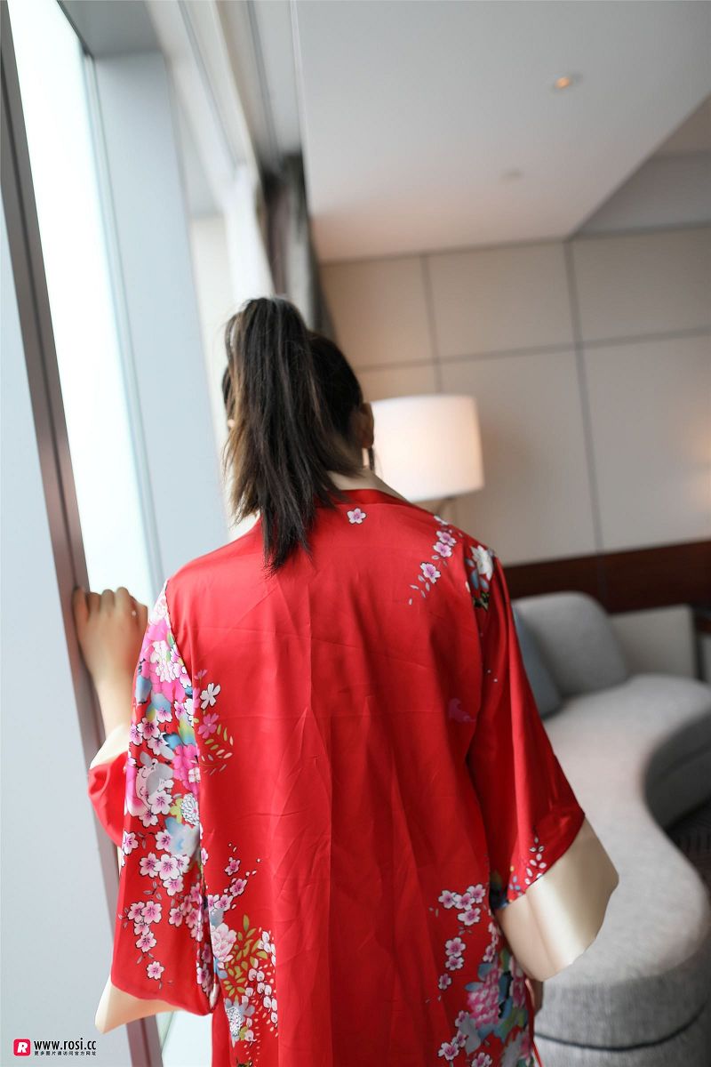 图片[8]-[ROSI美女图]2018.10.01 NO.2490-芒果图库