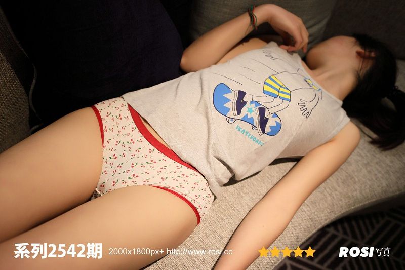 [ROSI美女图]2018.11.22 N0.2542-芒果图库