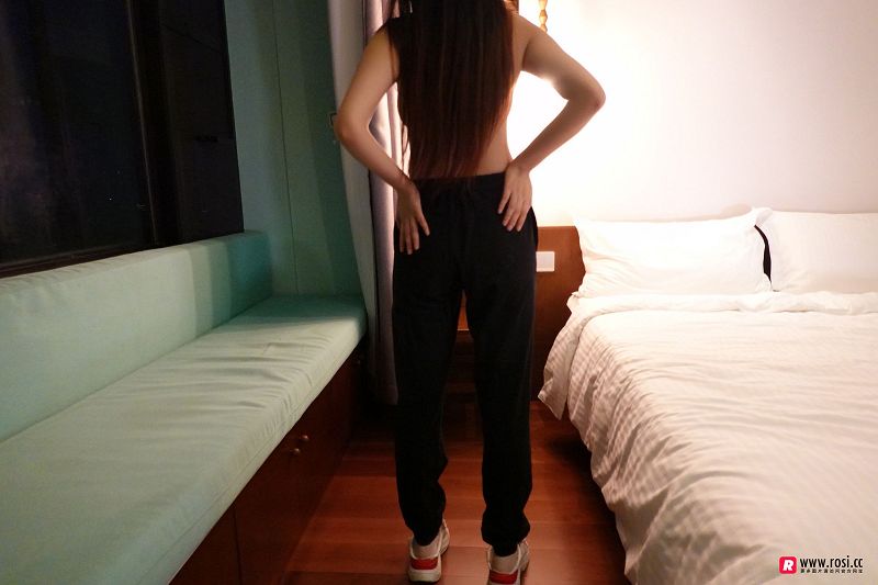 图片[2]-[ROSI美女图]2019.01.14 NO.2595-芒果图库