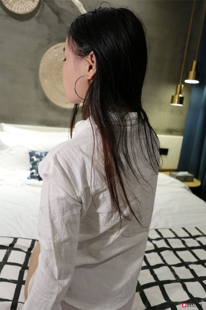 图片[8]-[ROSI美女图]2019.02.03 NO.2615-芒果图库