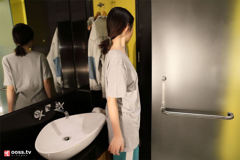 图片[3]-[ROSI美女图]2019.02.28 NO.2640-芒果图库