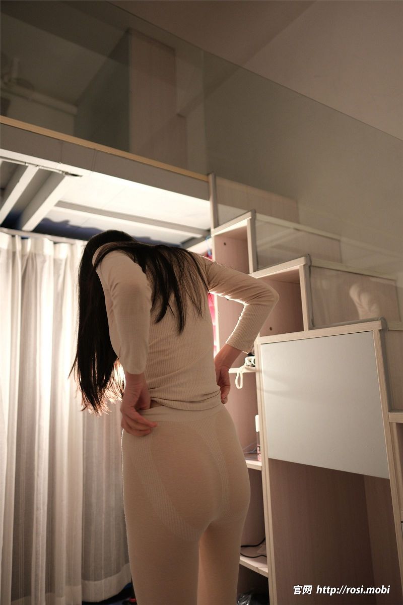 图片[6]-[ROSI美女图]2025.06.06 NO.4932-芒果图库