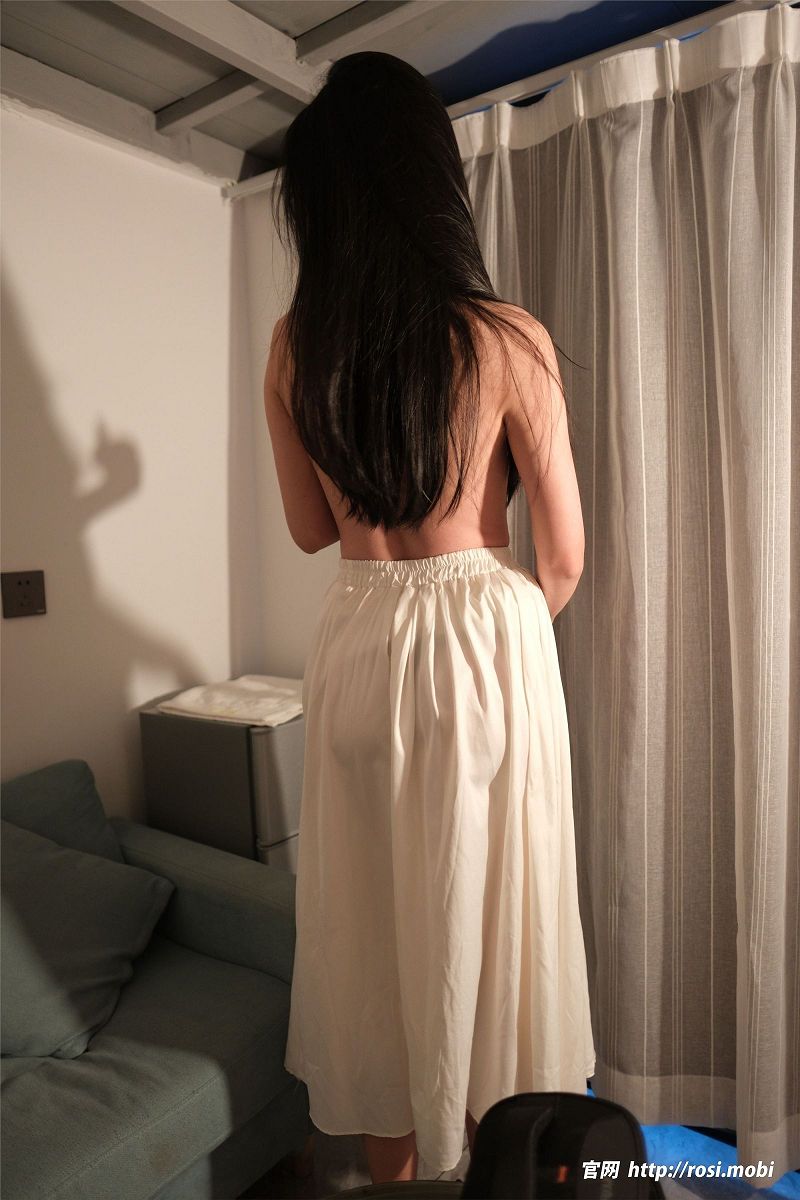 图片[7]-[ROSI美女图]2025.06.16 NO.4942-芒果图库