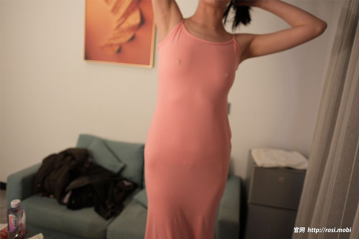 [ROSI美女图]2025.07.01 NO.4957-芒果图库