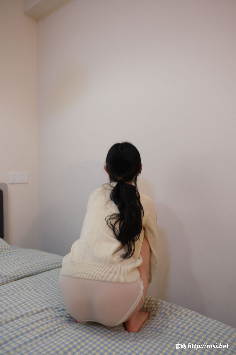 图片[7]-[ROSI美女图]2025.09.18 NO.5036-芒果图库