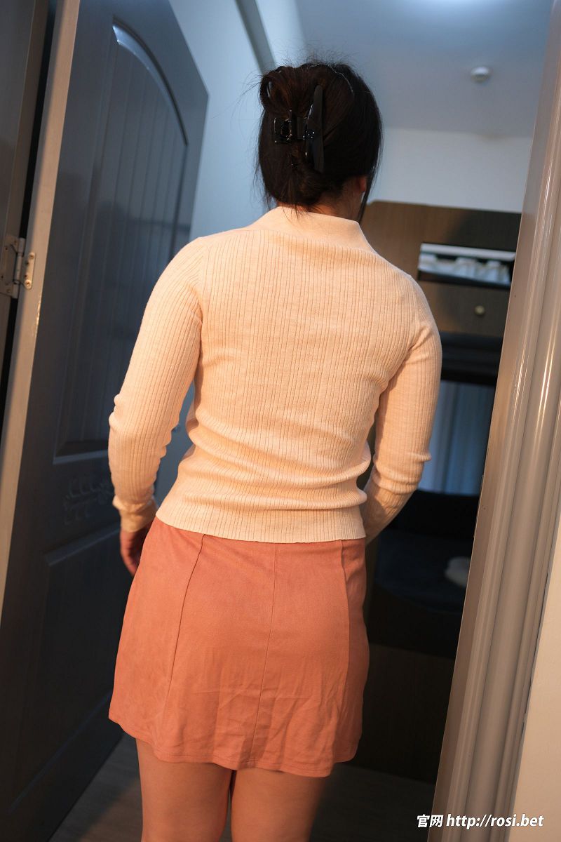 图片[6]-[ROSI美女图]2025.10.23 NO.5071-芒果图库