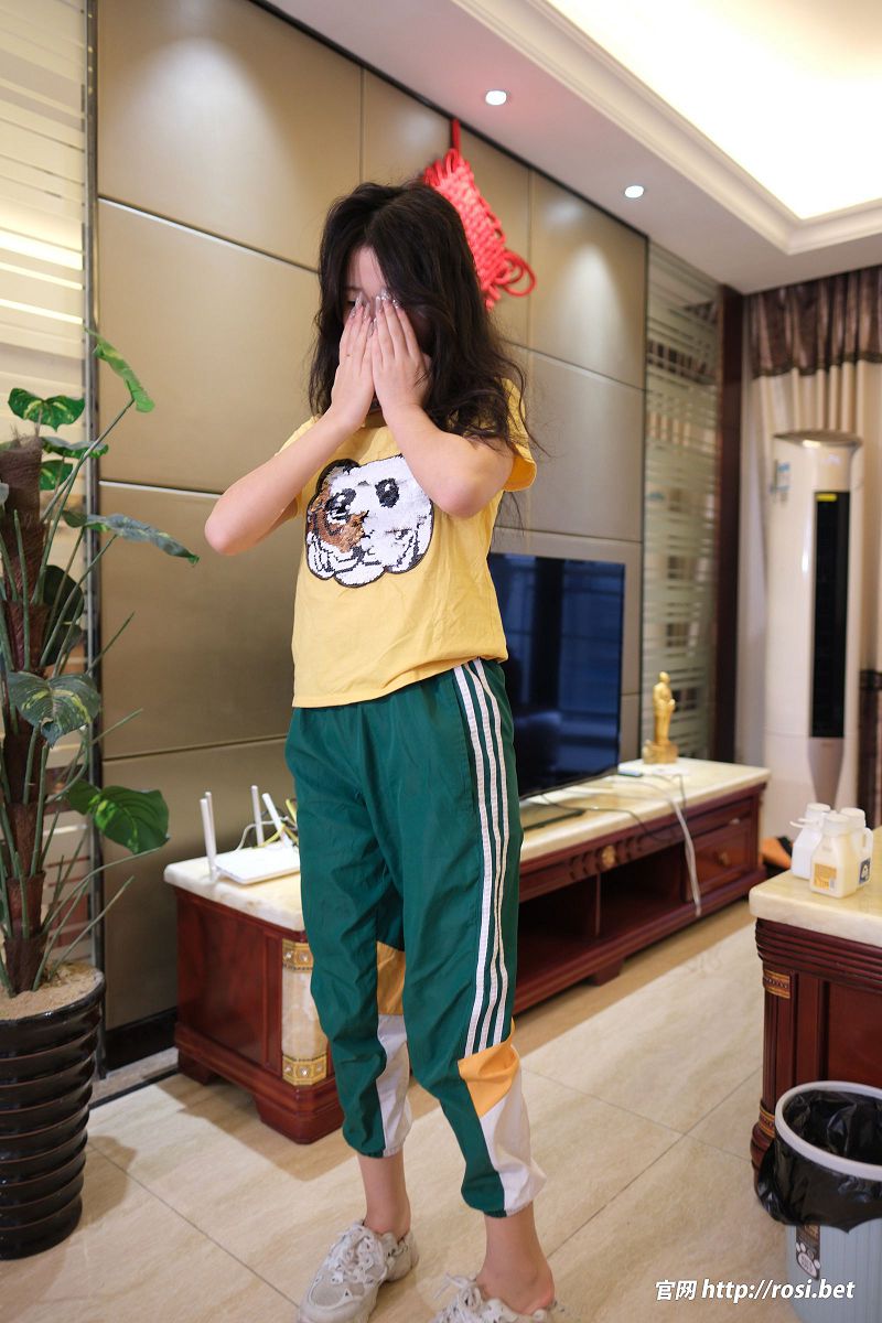 图片[7]-[ROSI美女图]2025.10.25 NO.5073-芒果图库