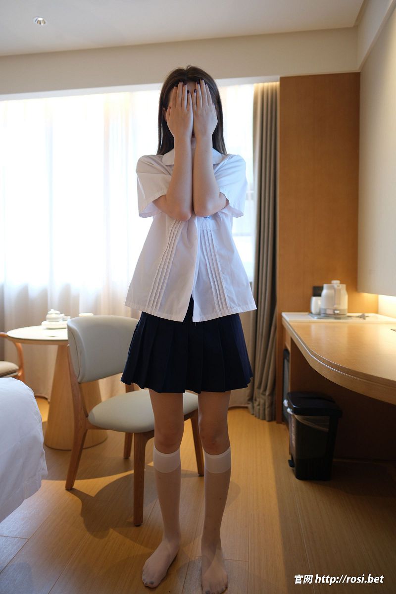 图片[3]-[ROSI美女图]2025.11.20 NO.5099-芒果图库