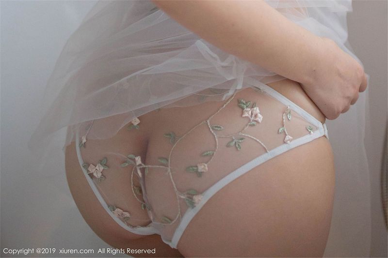 图片[3]-[秀人XIUREN] 2019.06.24 No.1514 娇艳唯美 性感女神 Evelyn艾莉-芒果图库