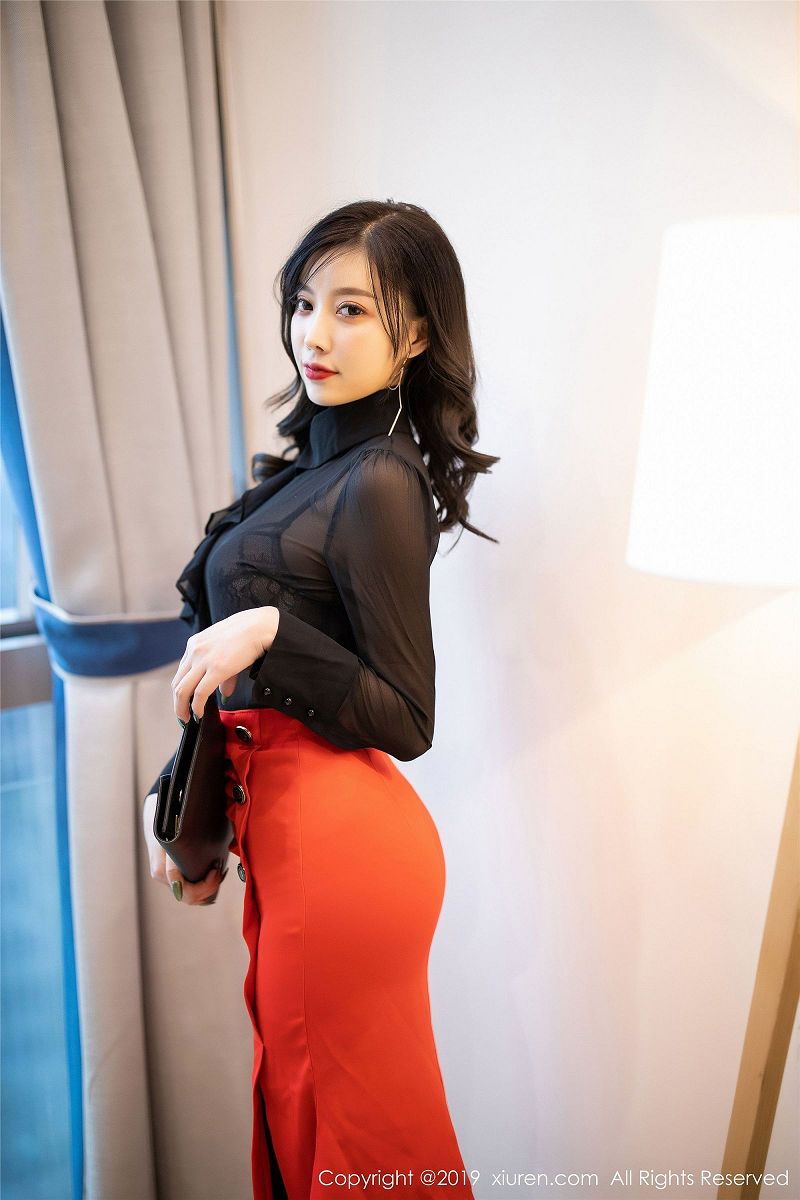 图片[3]-[秀人XIUREN] 2019.11.07 NO.1778 极致穿透力的视觉魅惑 杨晨晨sugar-芒果图库