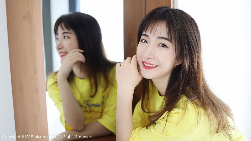 图片[4]-[秀人XIUREN] 2019.12.30 NO.1892 室外小清新 艺儿拿铁-芒果图库