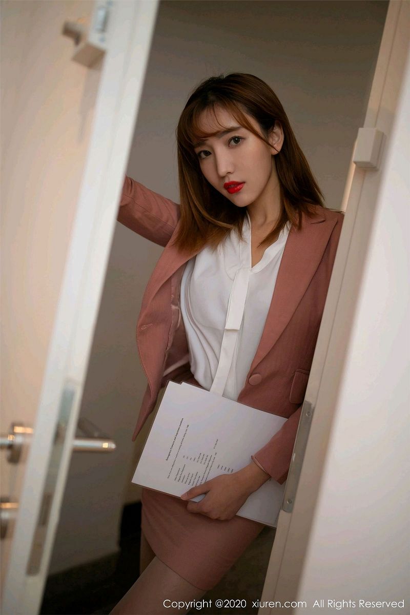 [秀人XIUREN] 2020.02.27 NO.2012 陆萱萱-芒果图库