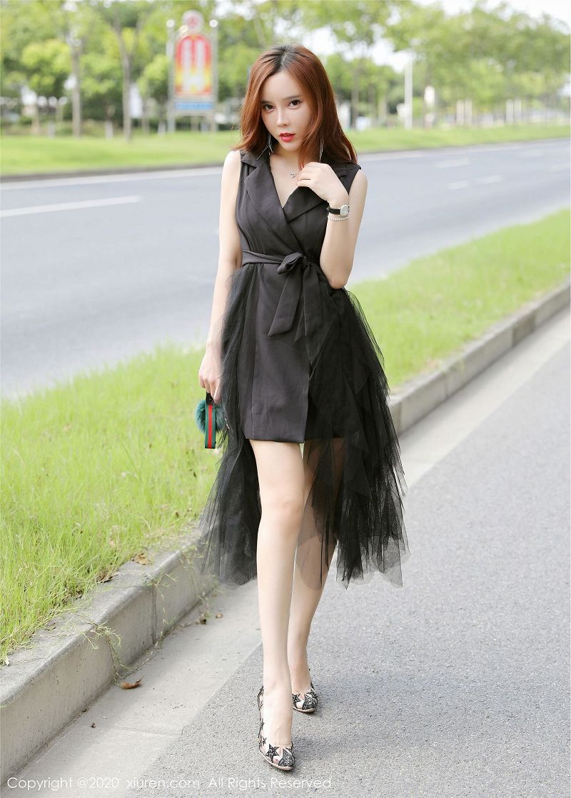 [秀人XIUREN] 2020.03.11 NO.2048 艾小青-芒果图库