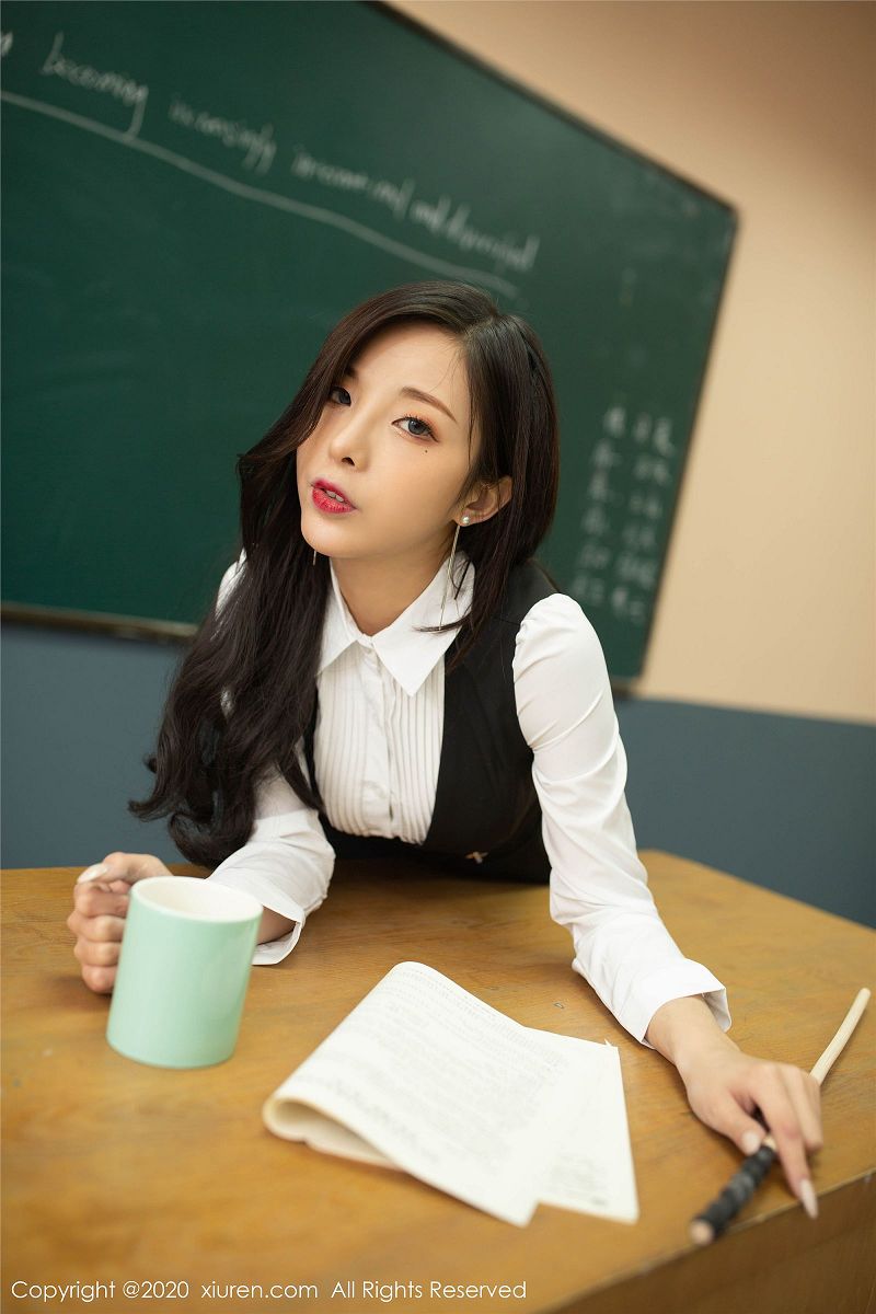 图片[5]-[秀人XIUREN] 2020.04.20 NO.2172 陈小喵-芒果图库