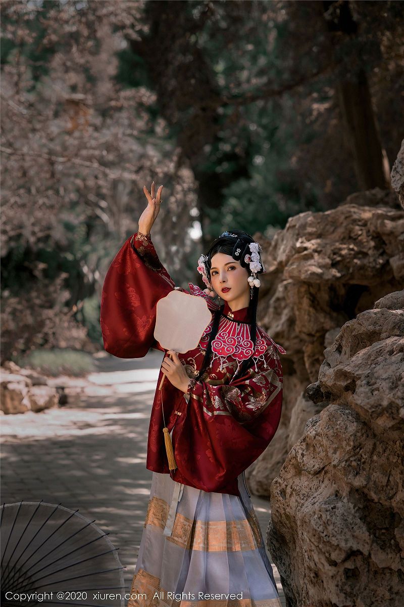 [秀人XIUREN] 2020.08.03 NO.2395 小蛮妖Yummy-芒果图库