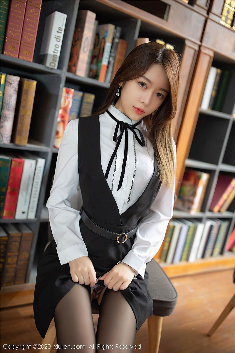 图片[2]-[秀人XIUREN] 2020.07.16 NO.2338 夏诗雯Sally-芒果图库