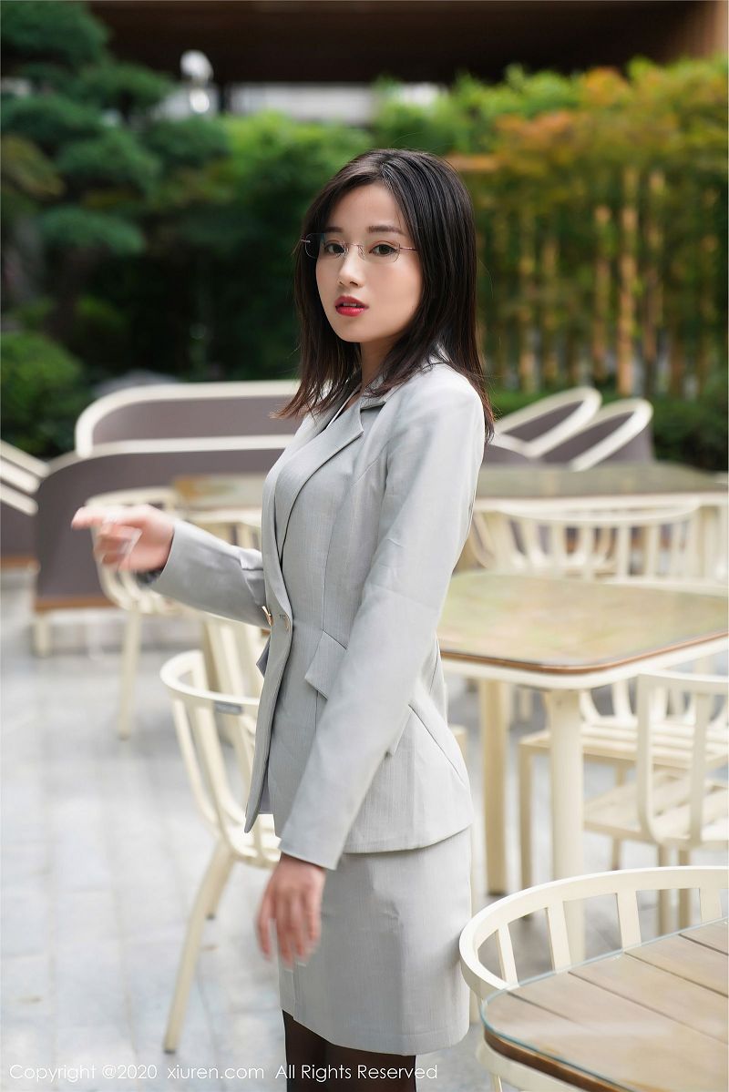 图片[2]-[秀人XIUREN] 2020.08.12 NO.2433 仓井优香-芒果图库