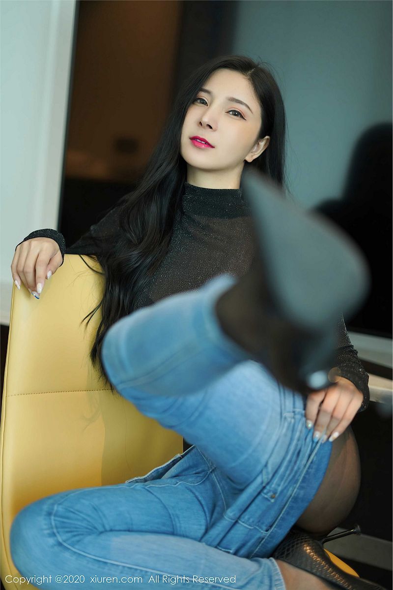 [秀人XIUREN] 2020.07.30 NO.2386 小蛮妖Yummy-芒果图库