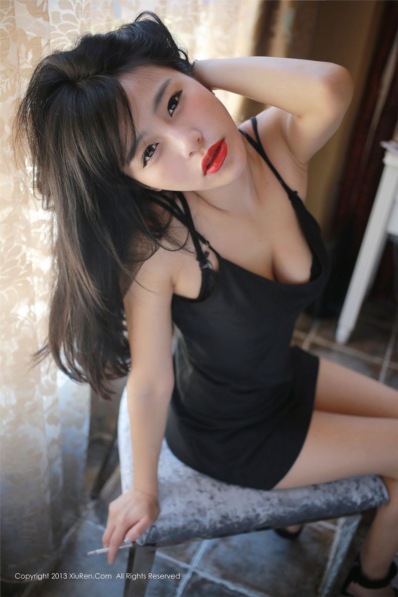 图片[4]-[秀人XIUREN] 2013.09.10 NO.007 易欣viya-芒果图库