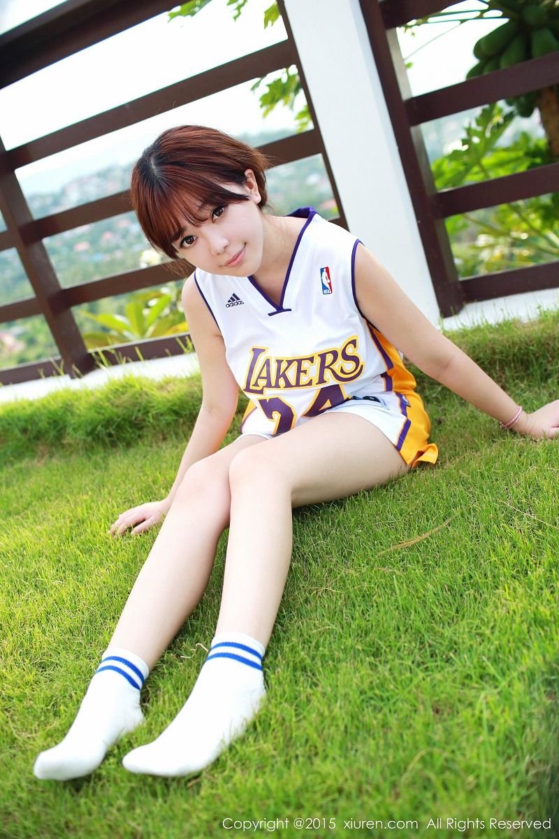 图片[4]-[秀人XIUREN] 2015.12.31 NO.452 刘飞儿Faye-芒果图库