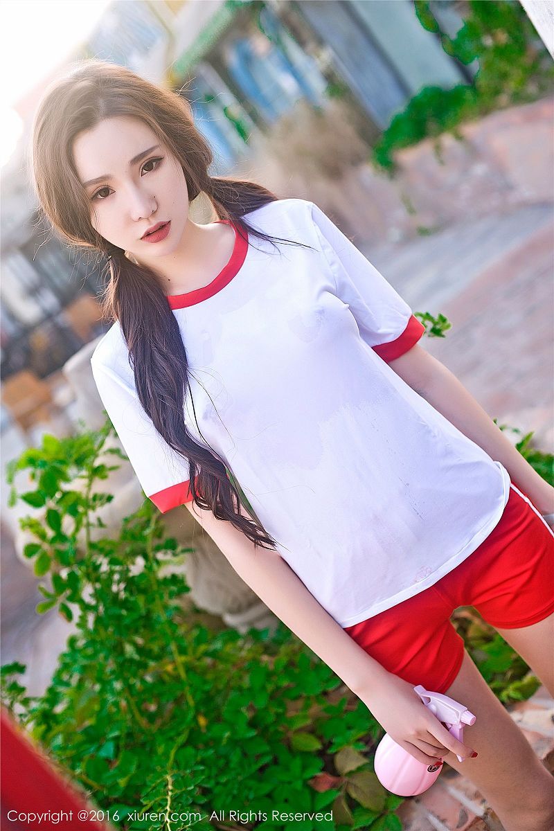 图片[4]-[秀人XIUREN] 2016.12.28 NO.669 萌琪琪Irene-芒果图库