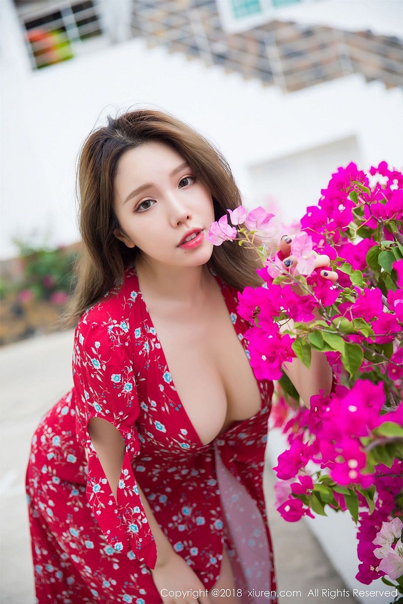 图片[2]-[秀人XIUREN] 2018.12.24 NO.1284 黄楽然-芒果图库